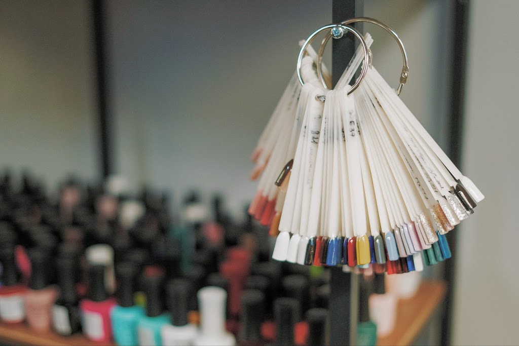 The Nail Nook | 5671 Hammond Bay Rd, Nanaimo, BC V9T 5N2, Canada | Phone: (250) 668-2142