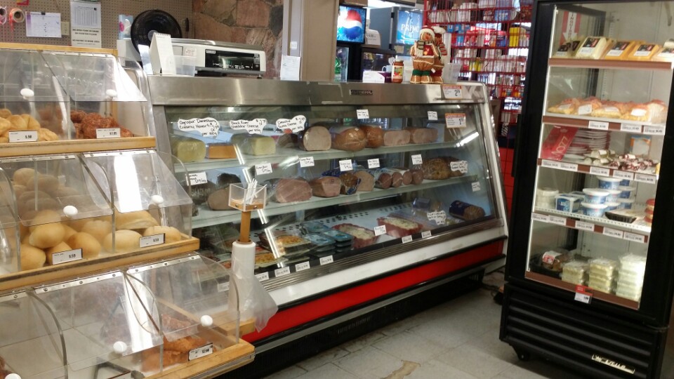 Kinmount Independent Grocer | 4072 Kawartha Lakes County Rd 121, Kinmount, ON K0M 2A0, Canada | Phone: (705) 488-2211