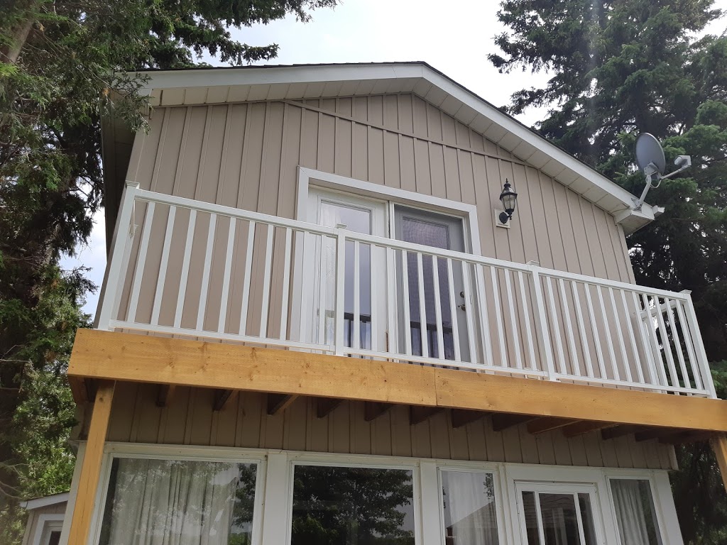 Albanese Creative Decks | 393 Blake St Unit 2, Barrie, ON L4M 1L1, Canada | Phone: (647) 881-6853