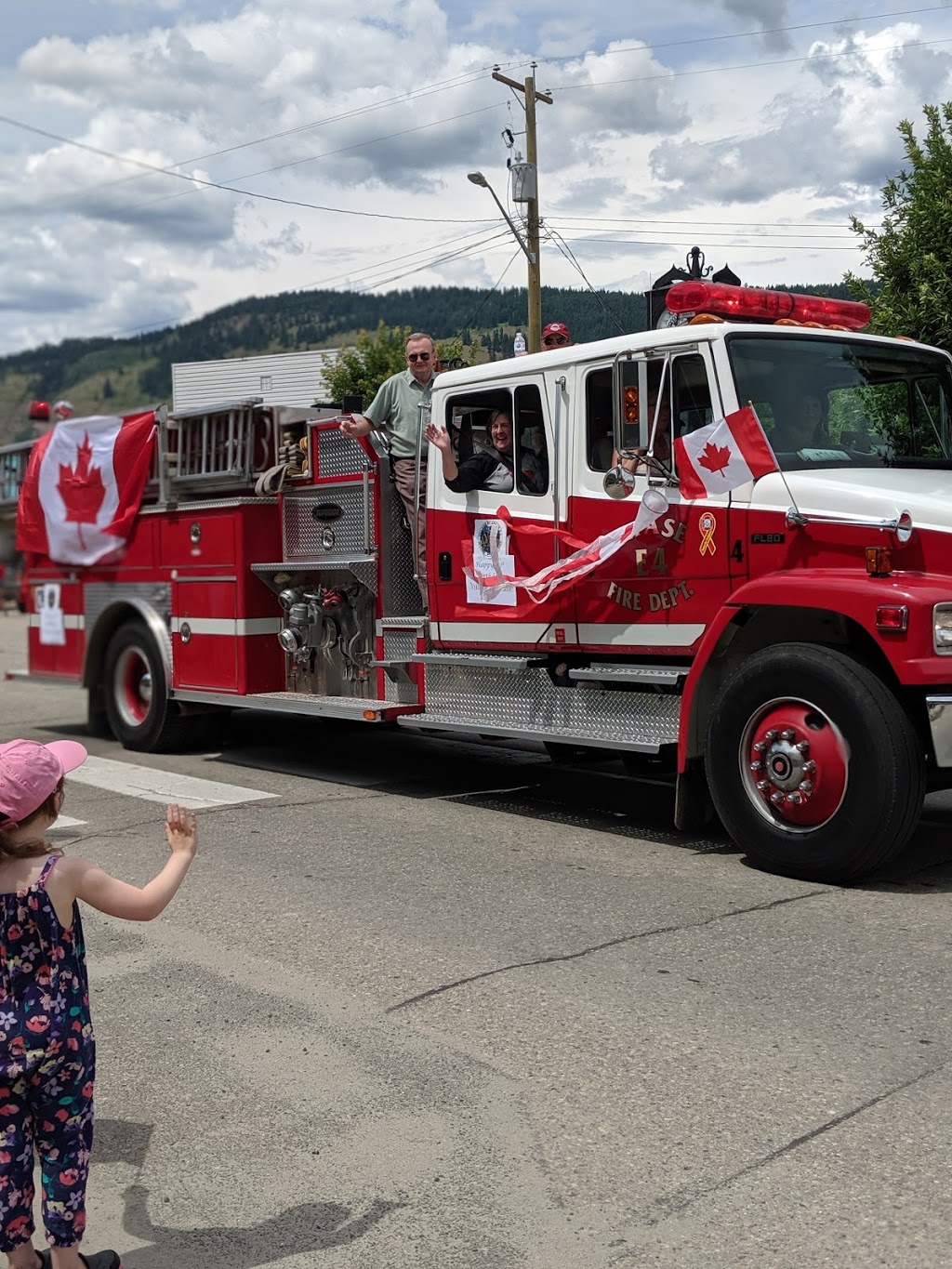 Mountain View Cafe | 833 Shuswap Ave, Chase, BC V0E 1M0, Canada | Phone: (250) 679-8921