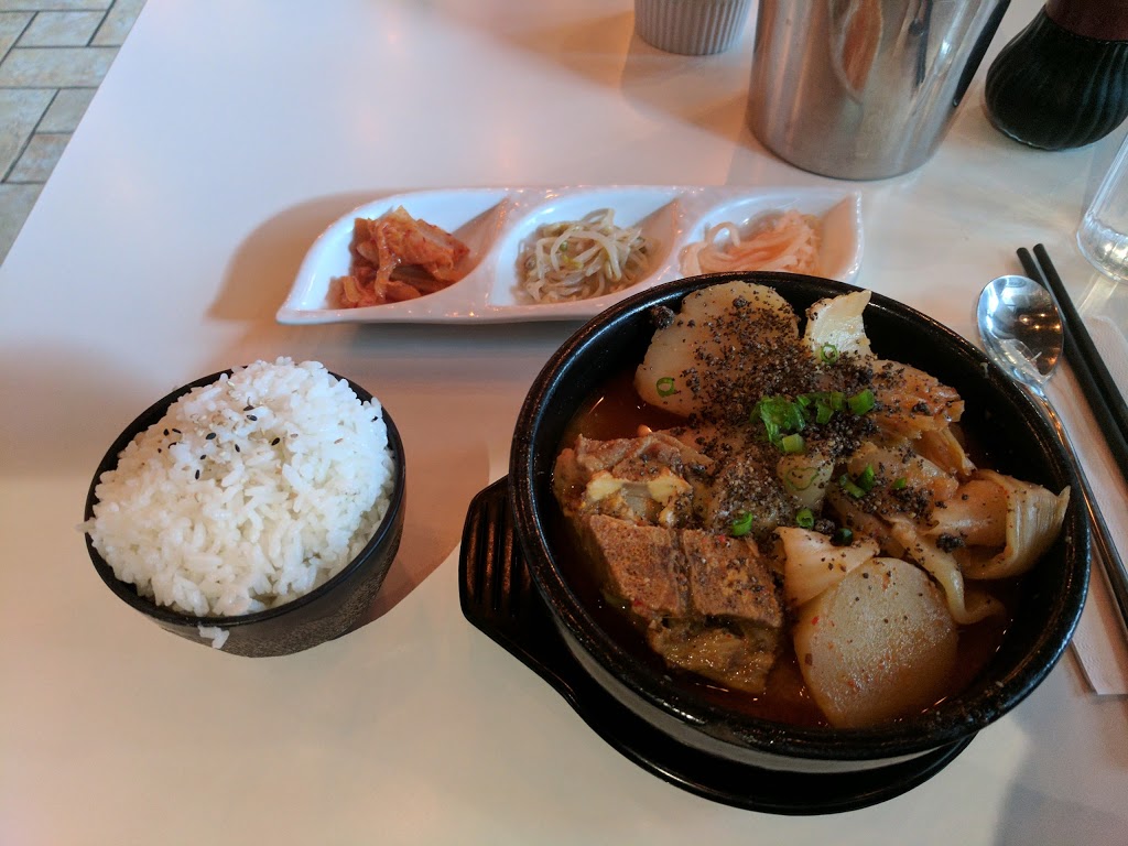 Kimchi Sushi South | 1270 Pembina Hwy, Winnipeg, MB R3T 2B1, Canada | Phone: (204) 261-8888