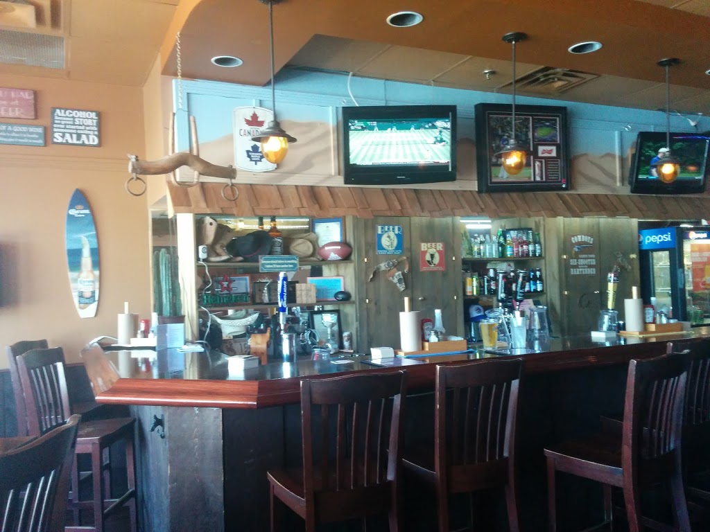 The Naked Wing | 24018 Woodbine Ave, Keswick, ON L4P 3E9, Canada | Phone: (905) 989-2525