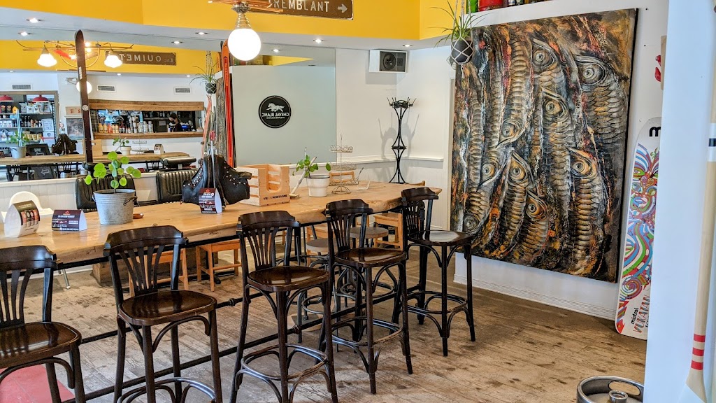 The Sandwich Bar + Bistro. | 1918 Chem. du Village, Mont-Tremblant, QC J8E 1K4, Canada | Phone: (819) 717-1559