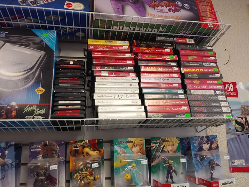 Chads Game Room | 26 King St W, Bowmanville, ON L1C 1R3, Canada | Phone: (905) 697-2170