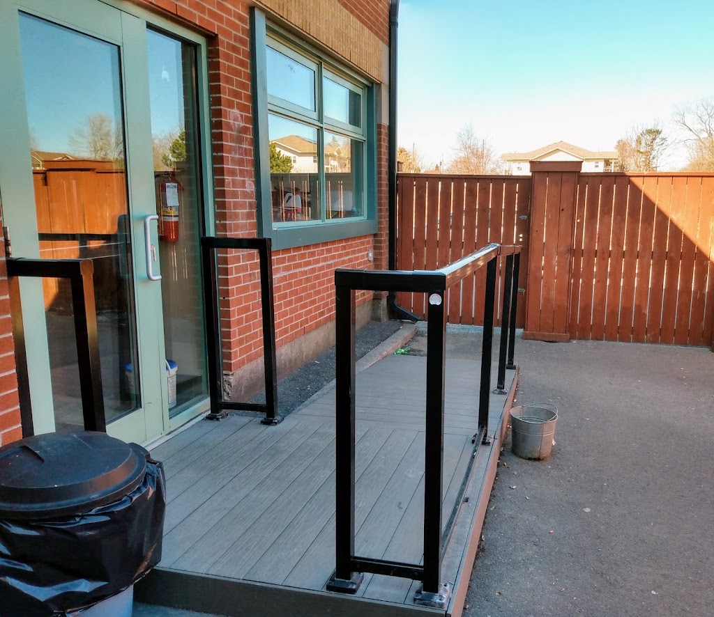 Kingston Home Base Housing | 540 Montreal St, Kingston, ON K7K 3J2, Canada | Phone: (613) 542-6672
