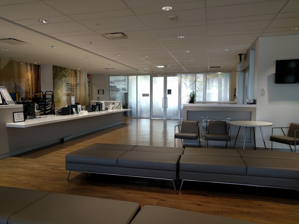 Mount Sinai Hospital Sherman Health and Wellness Centre Family M | 9600 Bathurst St Suite 300, Maple, ON L6A 3Z8, Canada | Phone: (289) 269-1522