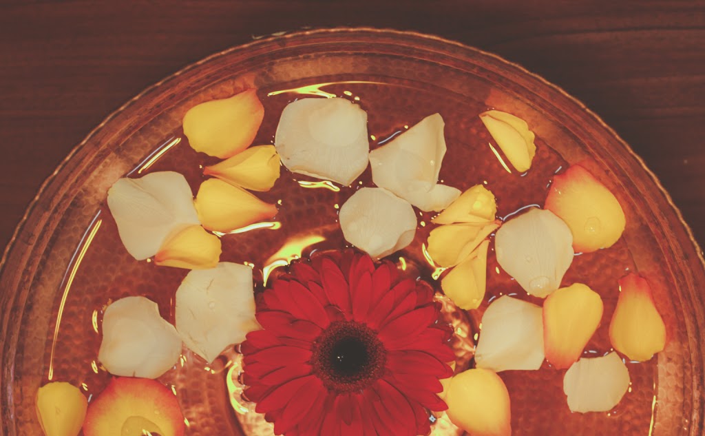 Blossoms Massage & Spa | 403 MacKenzie Way SW #7122, Airdrie, AB T4B 3V7, Canada | Phone: (403) 980-8810