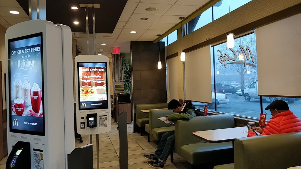 McDonalds | 17635 64 Ave, Surrey, BC V3S 1Z2, Canada | Phone: (604) 575-1670