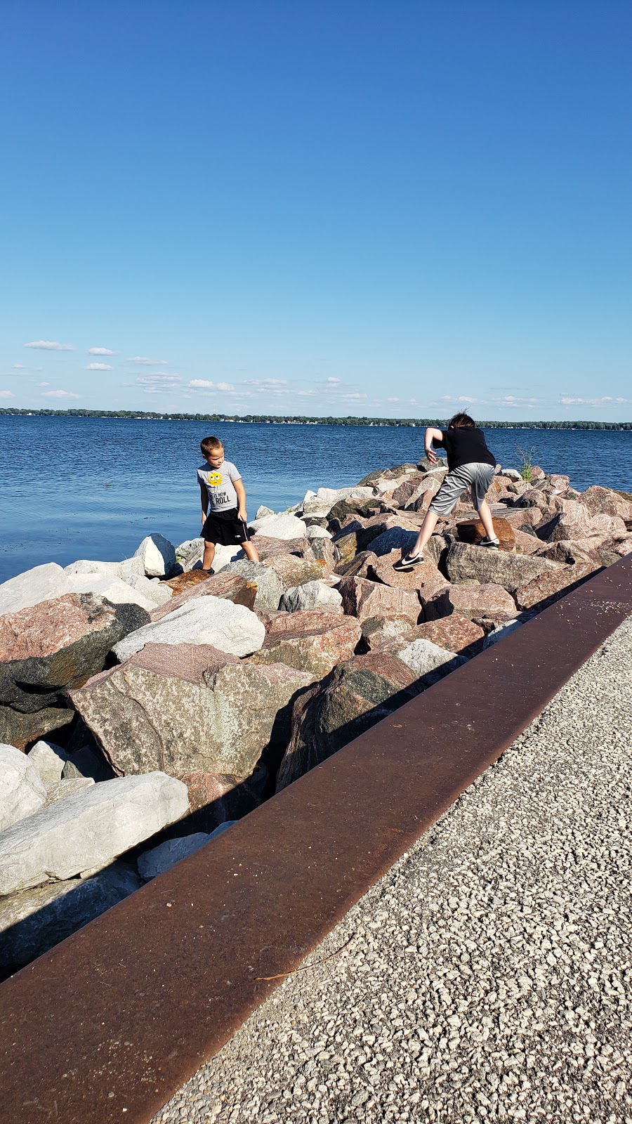 Aazhaawe Simcoe Ferry Landing | Chief Joseph Snake Rd, Georgina Island, ON L0E 1L0, Canada | Phone: (905) 853-3991