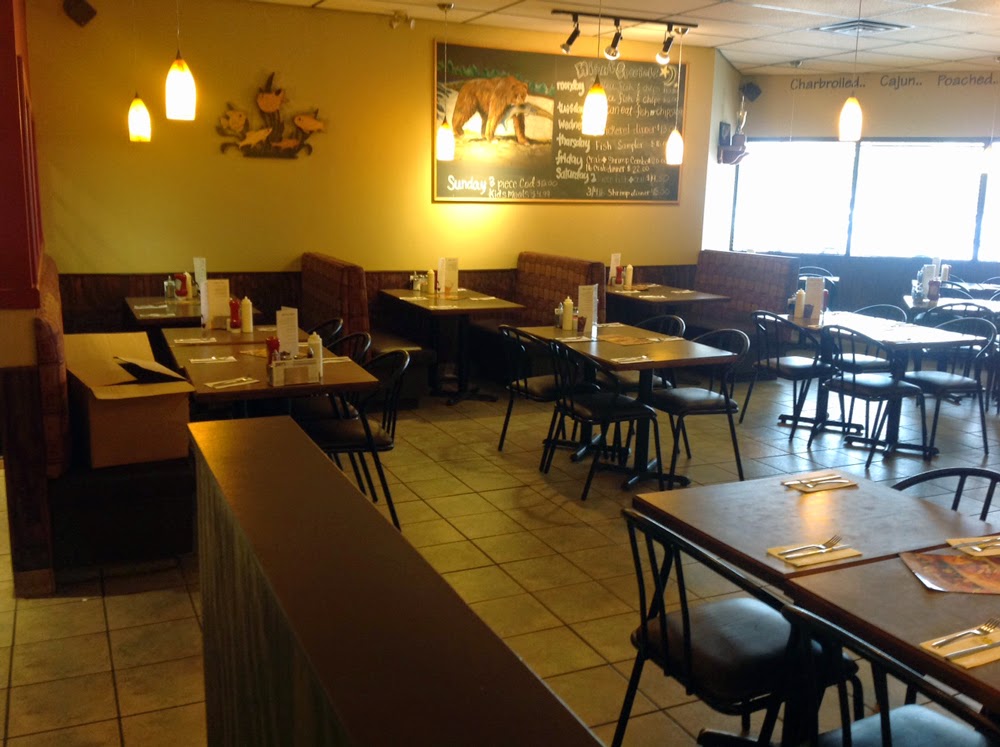 Joeys Seafood Restaurants | 166 Meadowood Dr #50, Winnipeg, MB R2M 5G8, Canada | Phone: (204) 257-7544