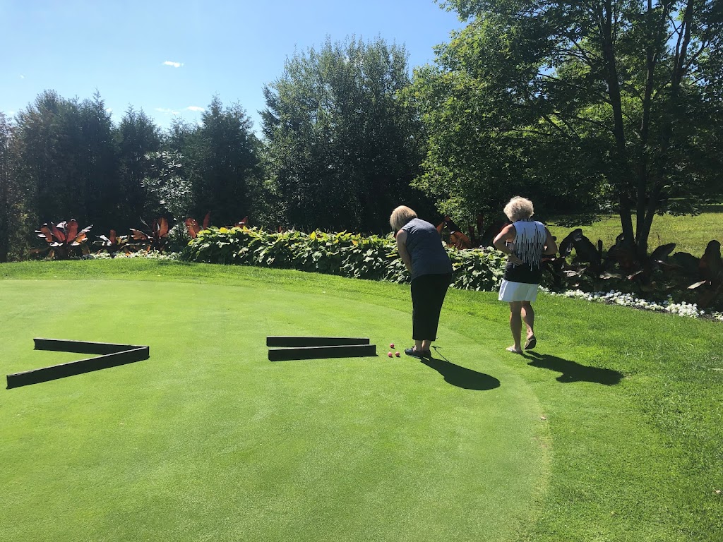 Club de Golf Richmond-Melbourne Inc | 75 Rue Belmont, Richmond, QC J0B 2H0, Canada | Phone: (819) 826-3411