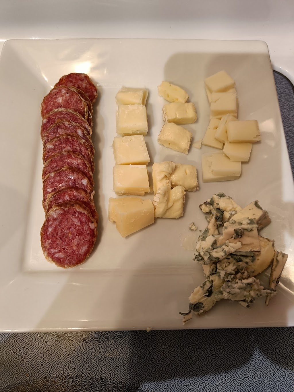 Charcuterie La Cantina | 1440 Rue Principale, Saint-Albert, QC J0A 1E0, Canada | Phone: (873) 665-6013