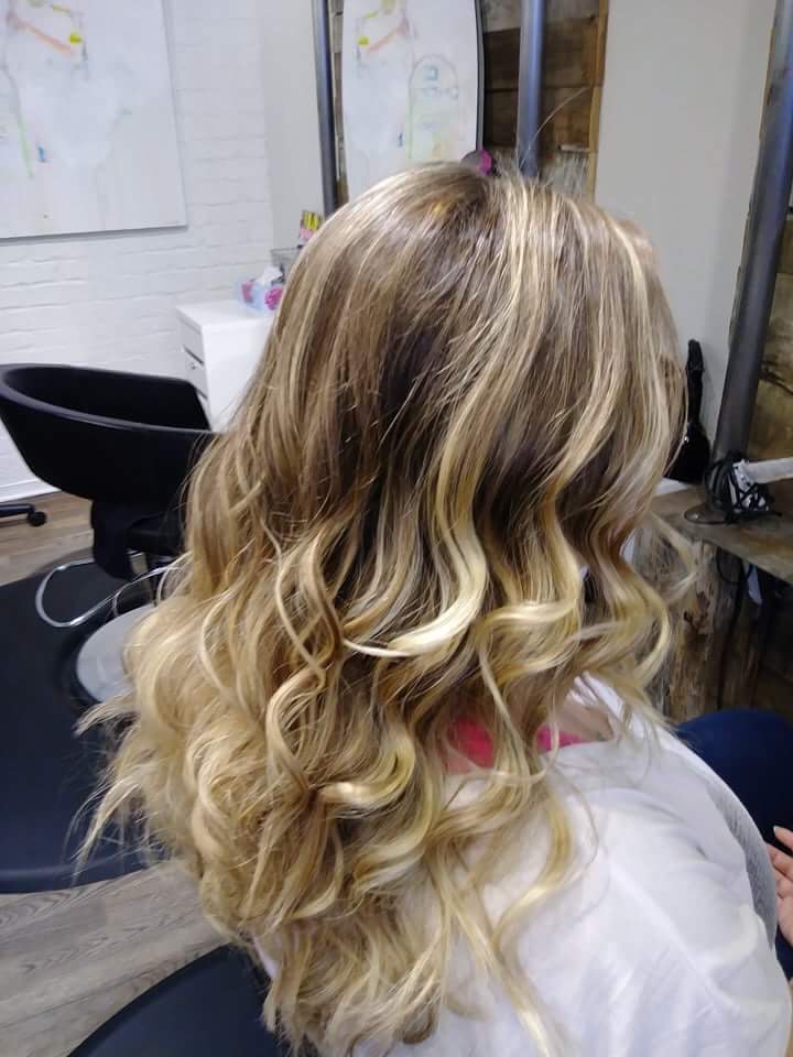 Societe Beaute Inc | 50 Chem. de la Rabastalière E, Saint-Bruno-de-Montarville, QC J3V 2A5, Canada | Phone: (450) 653-9800