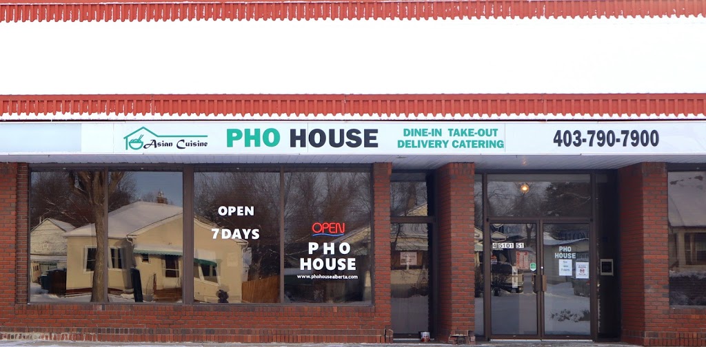 Pho House Ponoka | 5101 51 Ave #4, Ponoka, AB T4J 1S1, Canada | Phone: (403) 790-7900