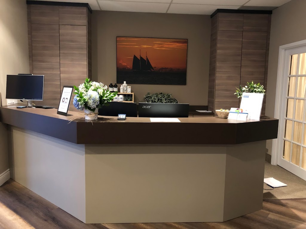 Shaw Chiropractic Family Wellness Centre | 586 Argus Rd #100, Oakville, ON L6J 3J3, Canada | Phone: (905) 842-5489