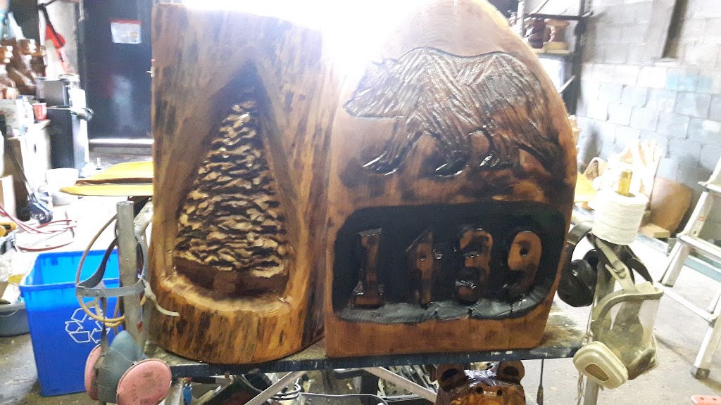 Fernie Log Carver | 1M1, Crowsnest Hwy, Fernie, BC V0B 1M1, Canada | Phone: (250) 423-0552