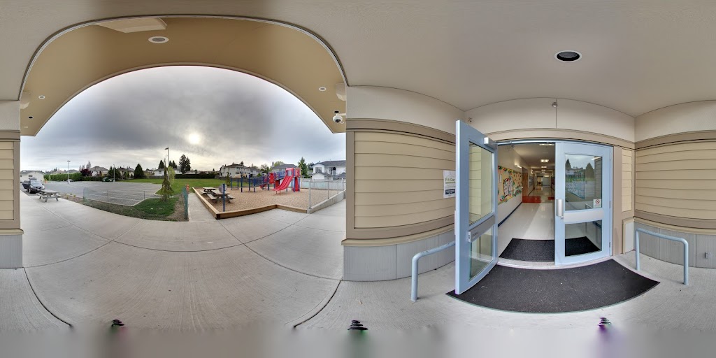 St. Matthews Elementary School | 16065 88 Ave, Surrey, BC V4N 1G3, Canada | Phone: (604) 589-7545