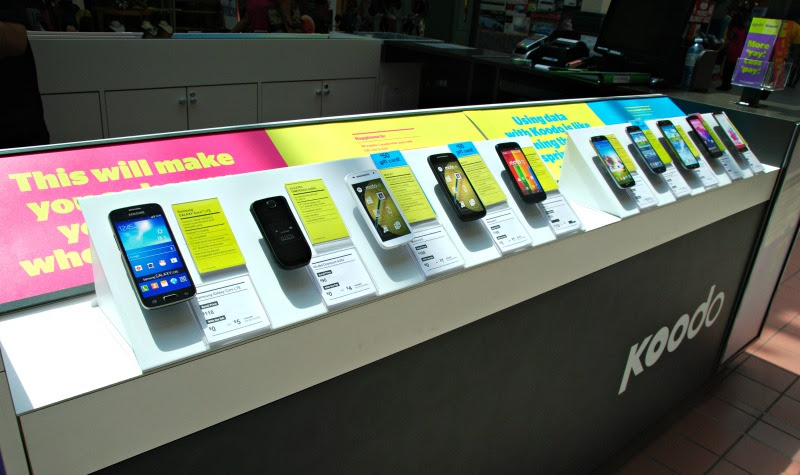 TELUS | Koodo | Town Centre, 31 Tapscott Rd, Scarborough, ON M1B 4Y7, Canada | Phone: (647) 765-1191