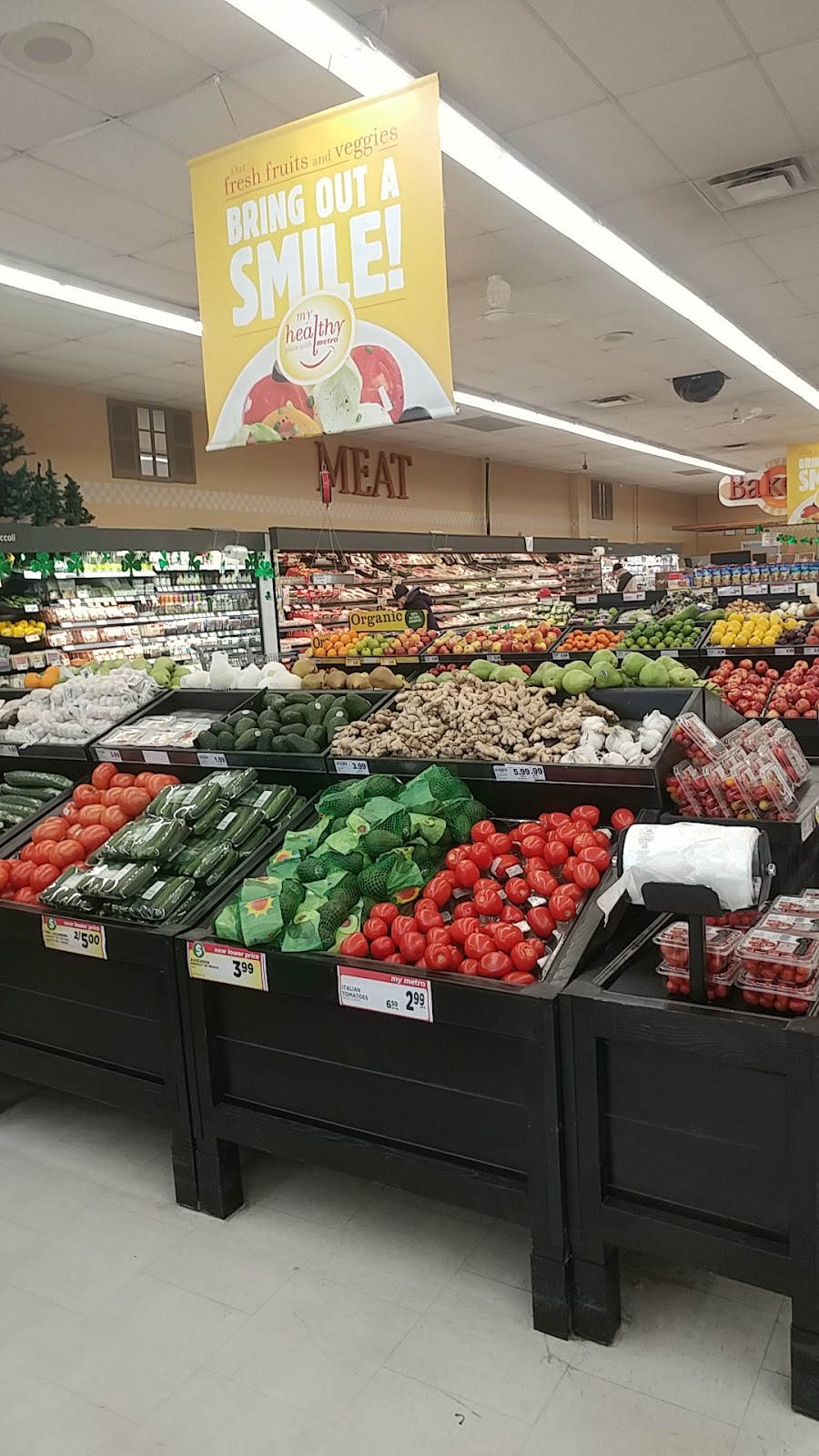 Metro | 28 Bay St, Barrys Bay, ON K0J 1B0, Canada | Phone: (613) 756-7097