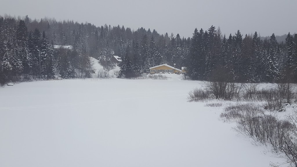 Auberge au Phil de leau | 150 Chemin Guénette, Sainte-Marguerite-du-Lac-Masson, QC J0T 1L0, Canada | Phone: (450) 228-1882