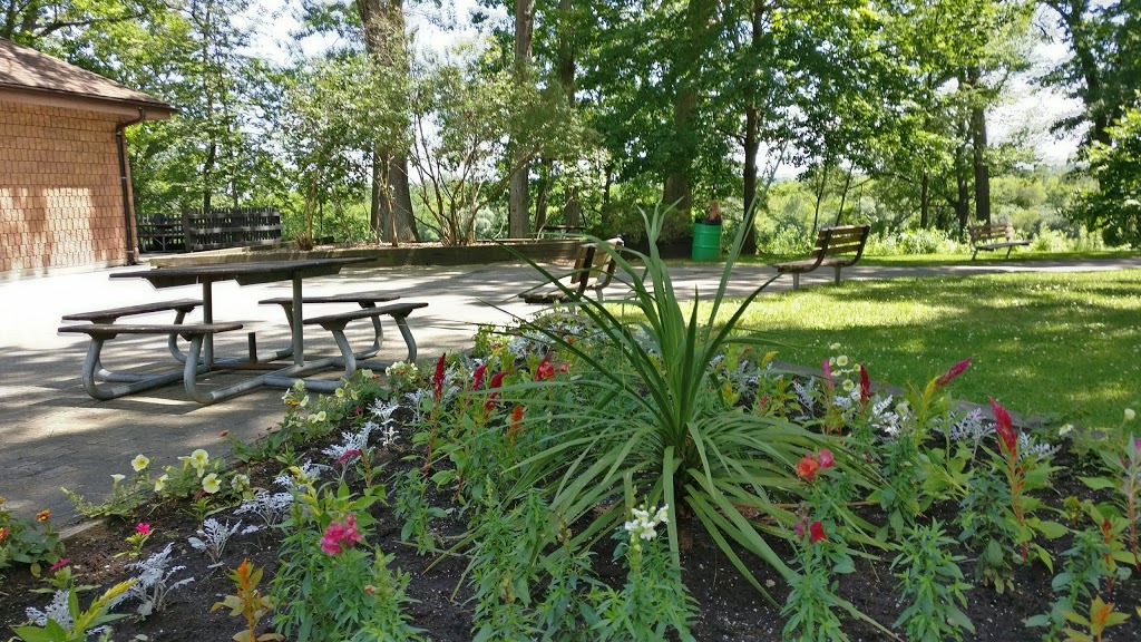 Mohawk Park Pavilion and Picnic Shelters | 51 Lynnwood Dr, Brantford, ON N3S 6S3, Canada | Phone: (519) 756-1500