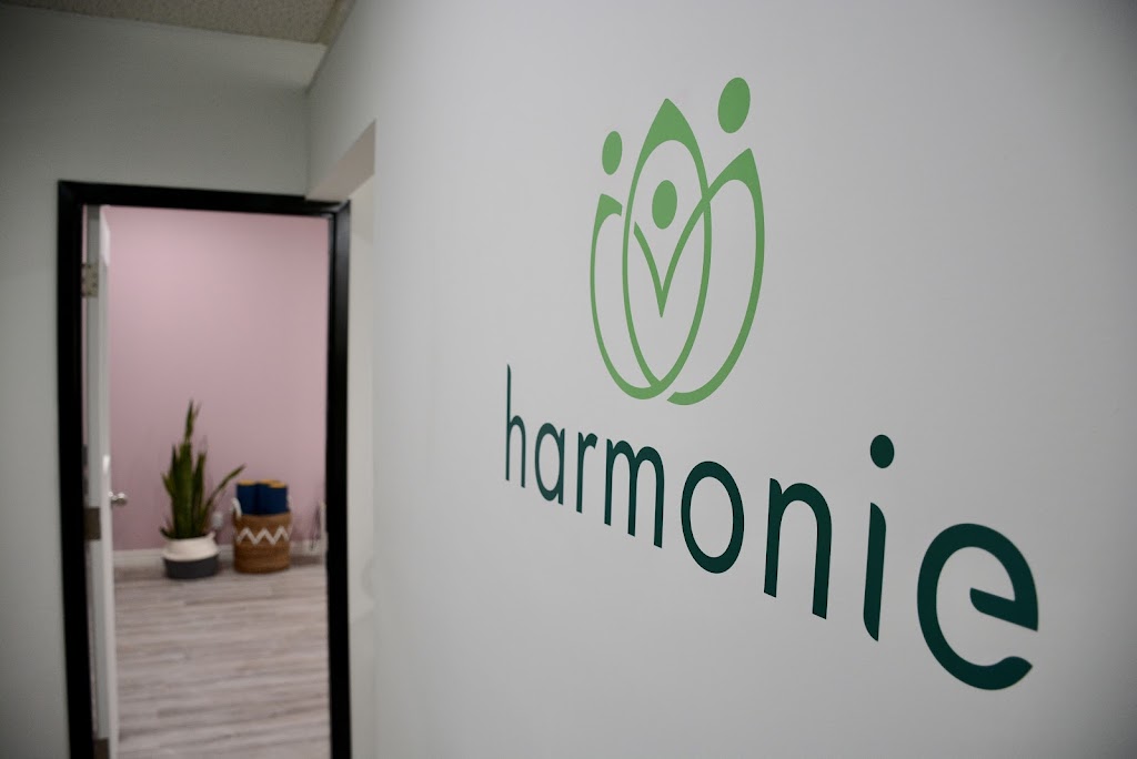 Carla Conde Yoga | 5445 Henri Bourassa Blvd W Suite 135, Saint-Laurent, QC H4R 1B7, Canada | Phone: (514) 664-9498