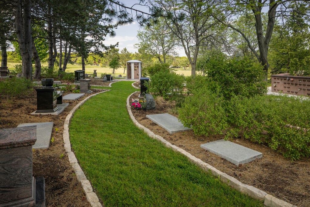 Burlington Memorial Gardens | 3353 Guelph Line, Burlington, ON L7P 0S7, Canada | Phone: (905) 332-5545