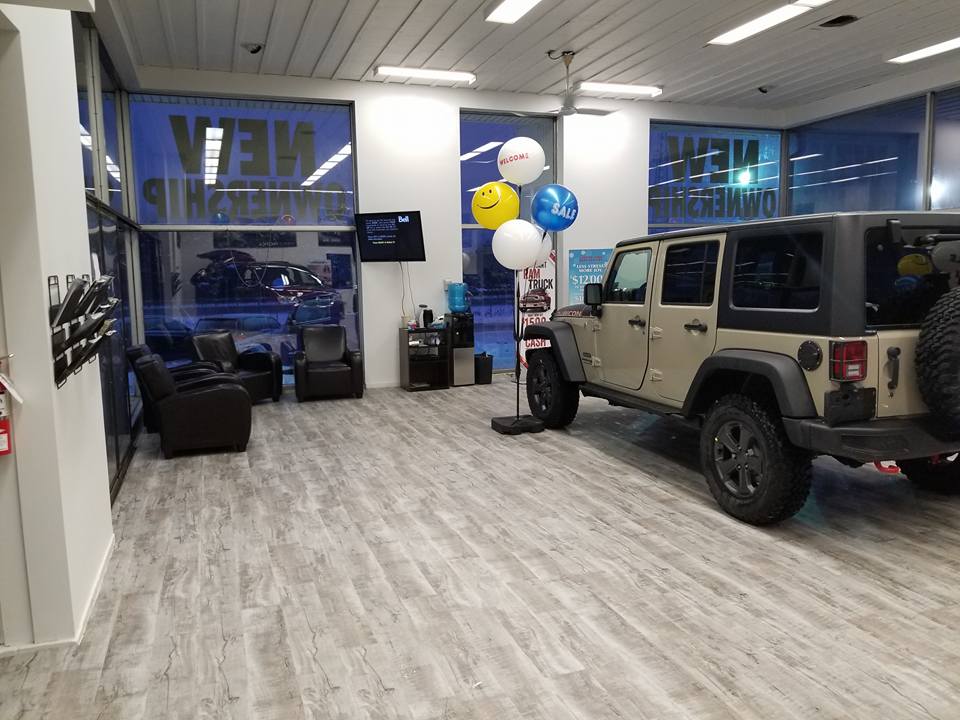 Hwy 11 Chrysler Dodge Jeep Ram SRT | 95 Commerce Rd, Orillia, ON L3V 6J3, Canada | Phone: (705) 325-2222