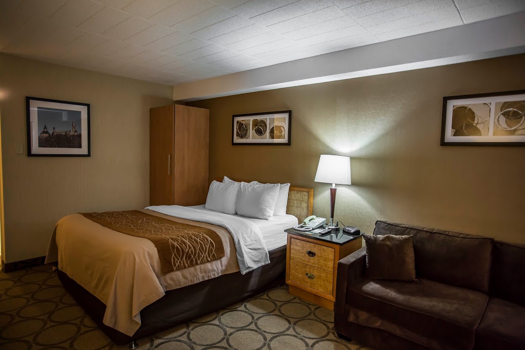 Comfort Inn Ottawa East | 1252 Michael St, Gloucester, ON K1J 7T1, Canada | Phone: (613) 744-2900