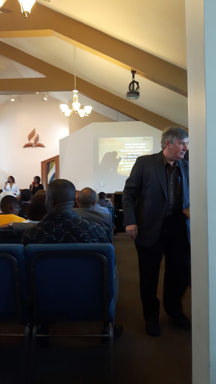 Eglise Adventiste Du 7ème Jour de Saint-Hubert | 7350, ch de Chambly, Saint-Hubert, QC J3Y 3R9, Canada | Phone: (450) 676-2446