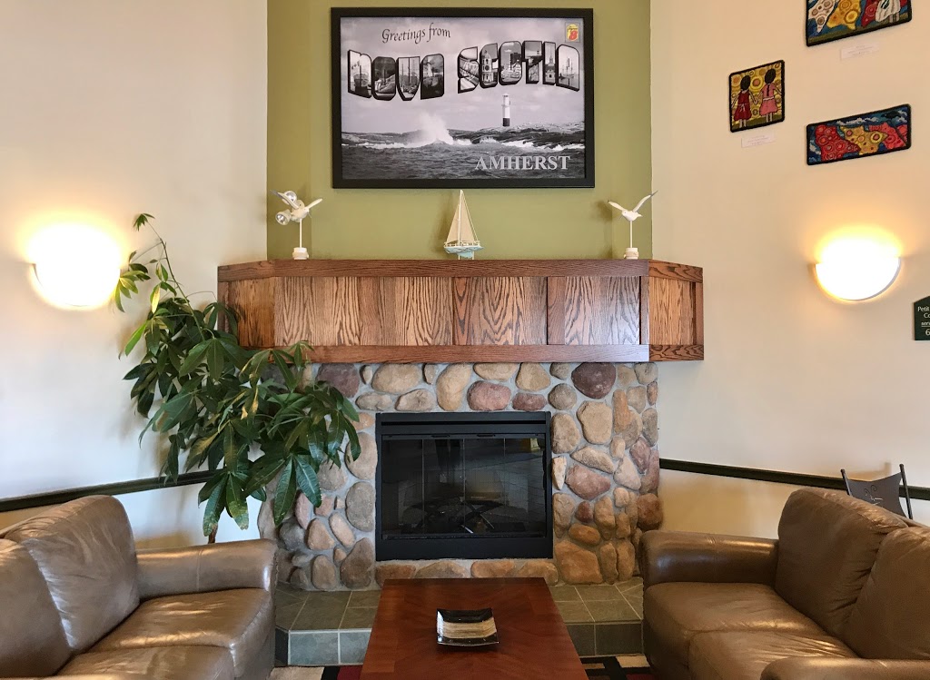 Super 8 by Wyndham Amherst NS | 40 Lord Amherst Dr, Amherst, NS B4H 4W6, Canada | Phone: (902) 701-9853