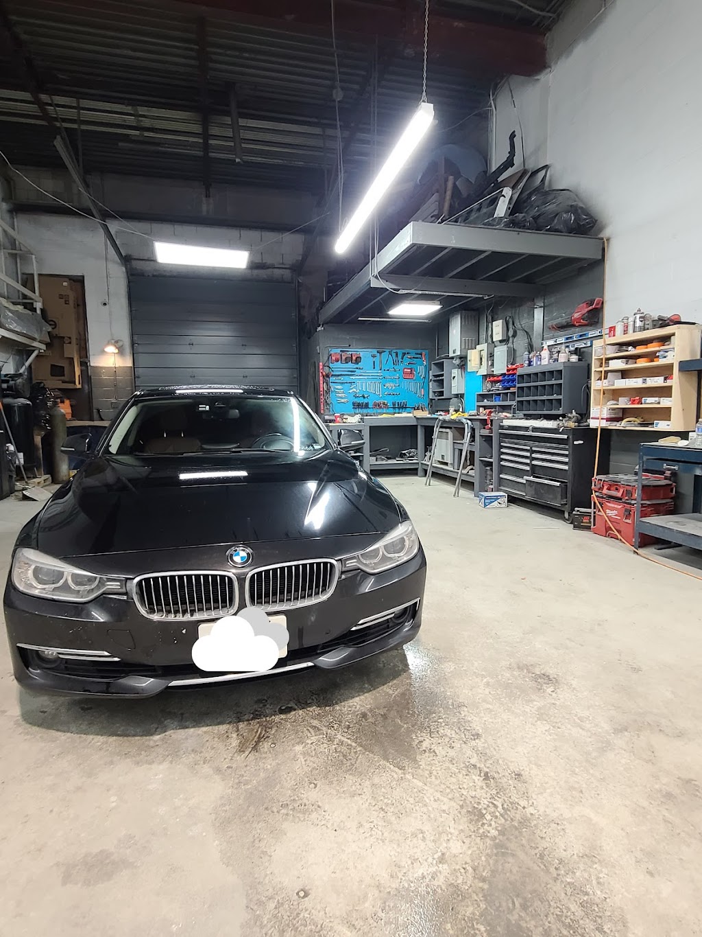 Ozkan Auto Group | 162 Limestone Crescent, North York, ON M3J 2R1, Canada | Phone: (647) 863-0334
