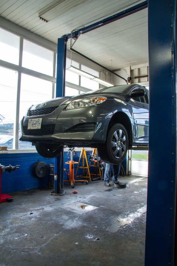 Clair Downey Service | 9429 Canora Rd, Sidney, BC V8L 1P2, Canada | Phone: (250) 656-2921