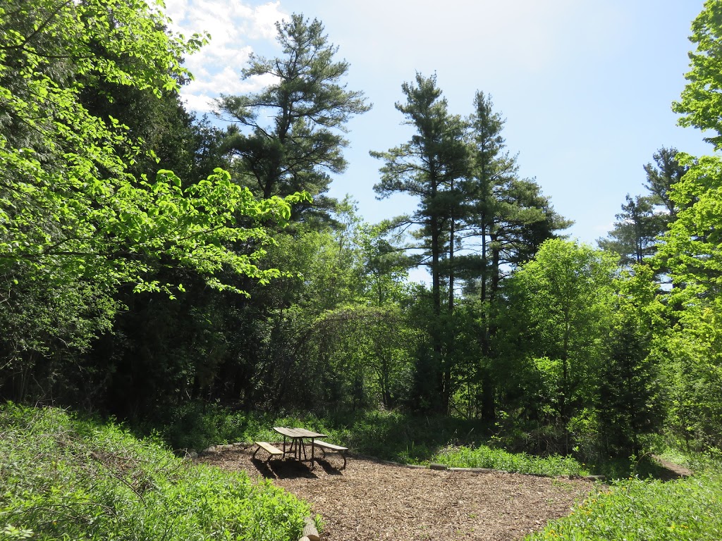 Altona Forest Entrance & Parking | 1883 Altona Rd, Pickering, ON L1V, Canada | Phone: (905) 839-9900