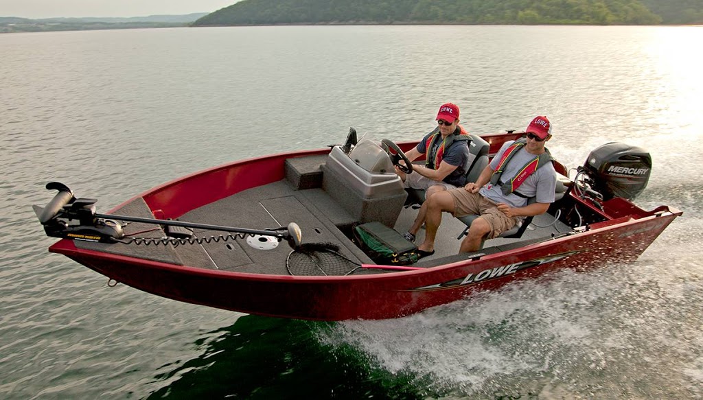 Boat Rentals Canada | 165 Steamship Bay Rd, Gravenhurst, ON P1P 1Z9, Canada | Phone: (844) 593-0330