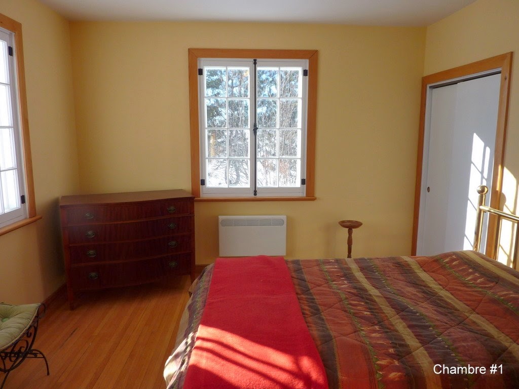The gardeners house | 6400 Chem. Royal, Saint-Laurent-de-lÎle-dOrléans, QC G0A 3Z0, Canada | Phone: (418) 808-4411