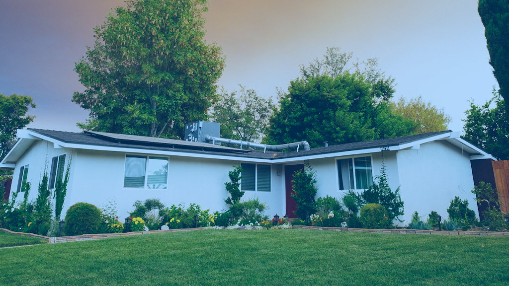 Whalleys Four Seasons Roofing | 4502 22 Ave NW, Calgary, AB T3B 0X7, Canada | Phone: (403) 288-8819