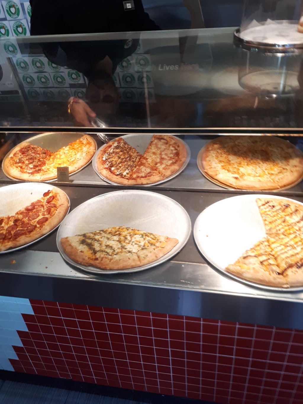 Freshslice Pizza | 5207 Ladner Trunk Rd, Delta, BC V4K 1W4, Canada | Phone: (604) 946-9000