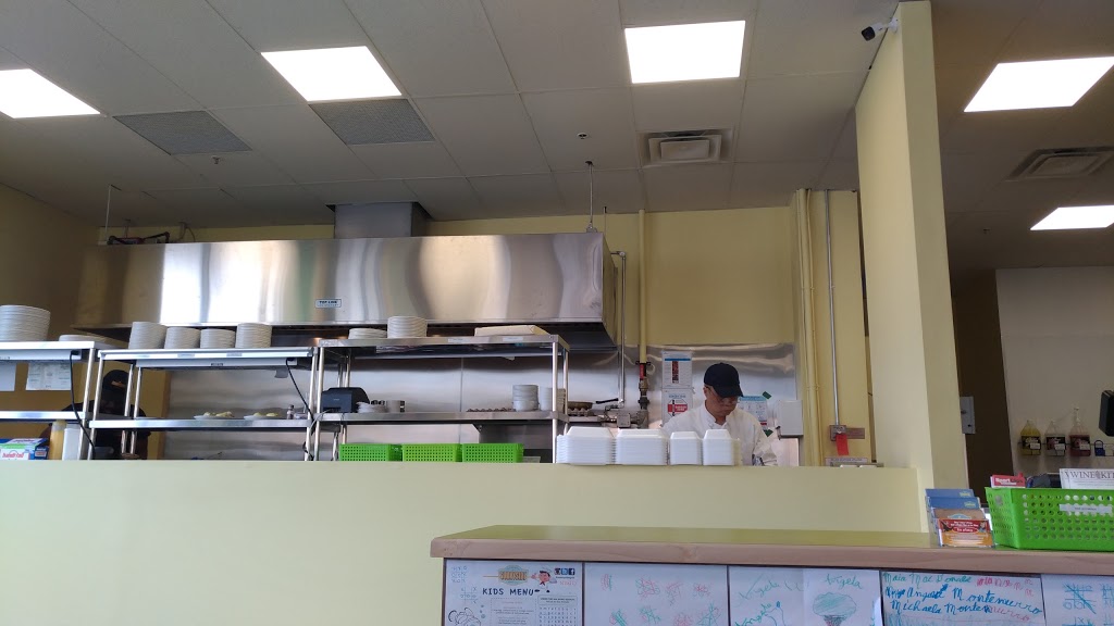 Sunnyside Grill Newmarket | 18075 Leslie St Unit 2, Newmarket, ON L3Y 9A4, Canada | Phone: (905) 235-4690
