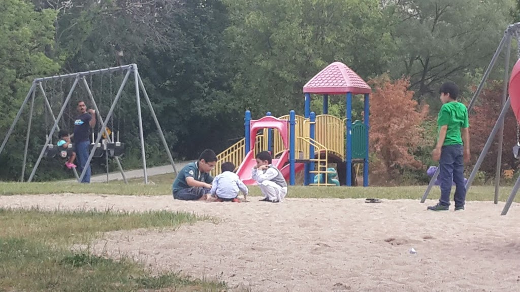 Camilla Park | Mississauga, ON L5A 2J6, Canada