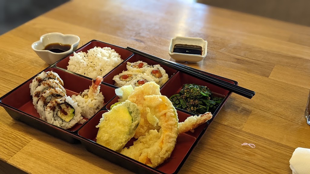 Sushi Ta Ke | D-3235 50 Ave, Red Deer, AB T4N 3Y1, Canada | Phone: (403) 986-1925