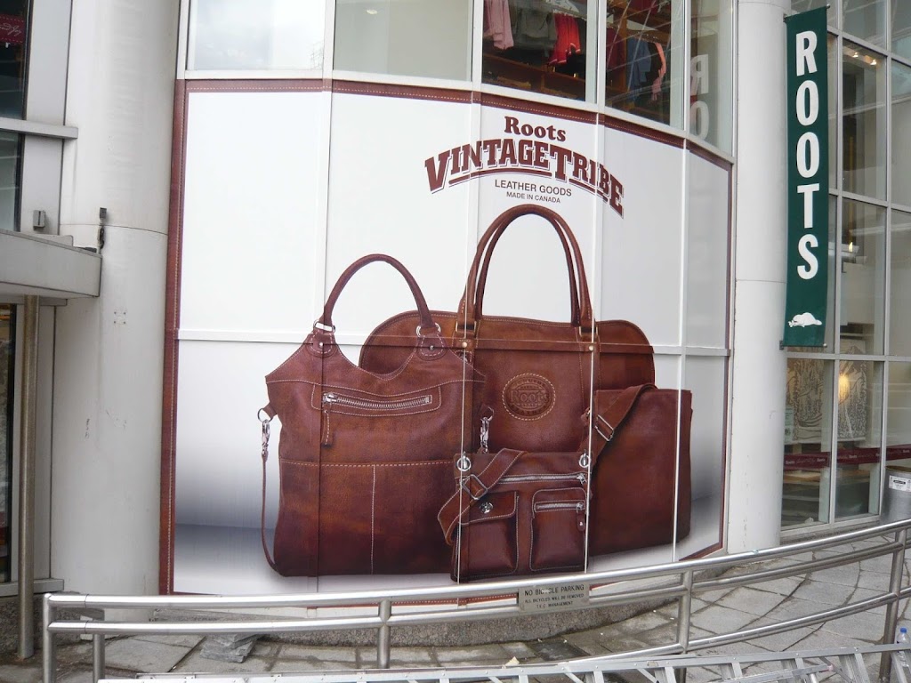 V. Creative Graphics & Sign Installation | 99 Mabley Crescent, Thornhill, ON L4J 2Z7, Canada | Phone: (416) 562-6209