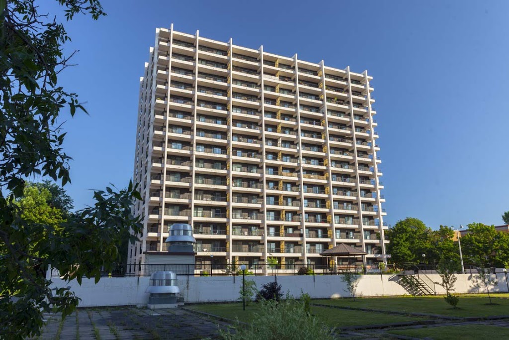 Les Habitats | 440 Rue Père-Marquette, Québec, QC G1S 2J2, Canada | Phone: (418) 527-4483