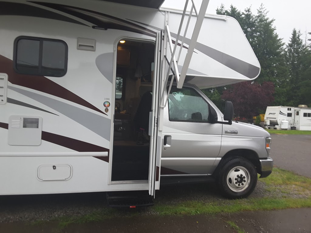 Four Seasons RV Rentals | 37117 N Parallel Rd, Abbotsford, BC V3G 2H5, Canada | Phone: (604) 556-7138