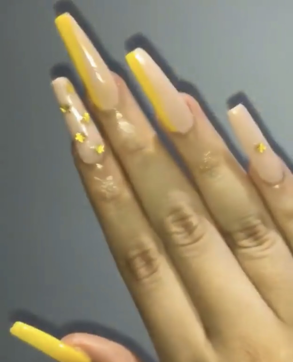 W.estheticc | 925 Rue Séguin, Sainte-Catherine, QC J5C 1H6, Canada | Phone: (514) 799-1893