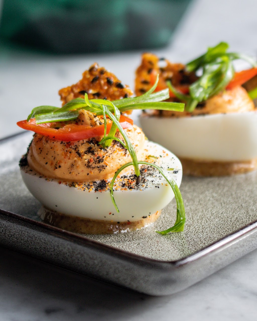 The Diplomat | 43 King William St, Hamilton, ON L8R 1A2, Canada | Phone: (905) 523-4343