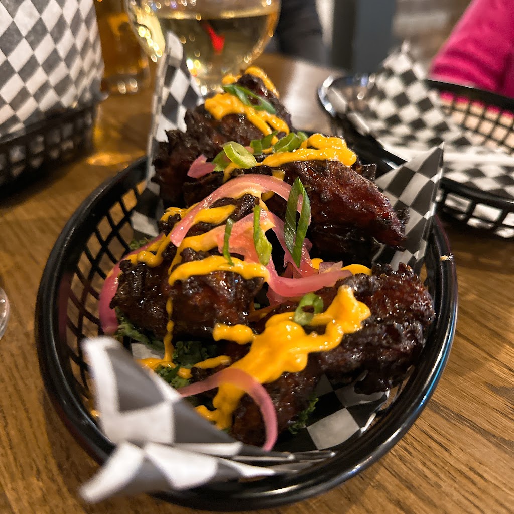 MARKET Street Eats | 200 Southridge Dr, Okotoks, AB T1S 0N8, Canada | Phone: (403) 880-7700