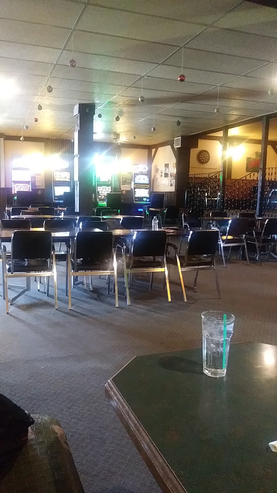 Torrington Hotel | 102 1 Ave, Torrington, AB T0M 2B0, Canada | Phone: (403) 631-3886