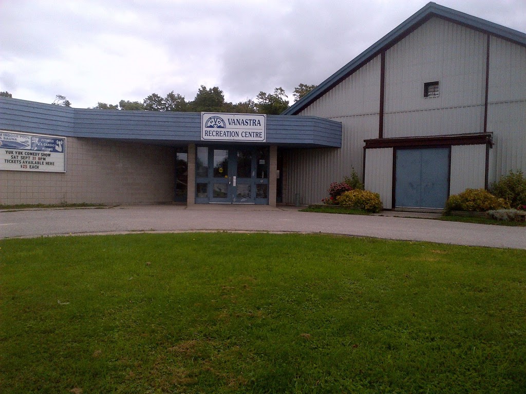 Vanastra Recreation Centre | 26 Toronto Blvd, Clinton, ON N0M 1L0, Canada | Phone: (519) 482-3544