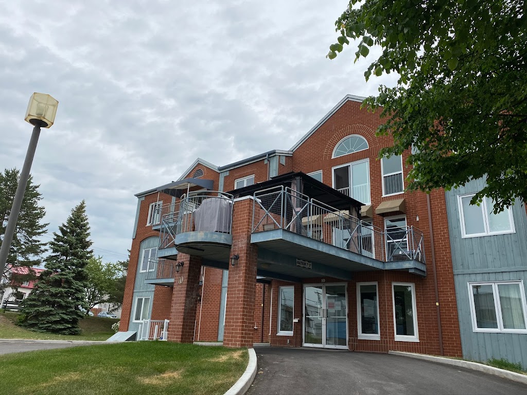 Les Rives du St-Maurice - Appartement 55+ | 10 Rue Perreault, 15 Rue Lanouette, Trois-Rivières, QC G8T 9K3, Canada | Phone: (819) 692-6869